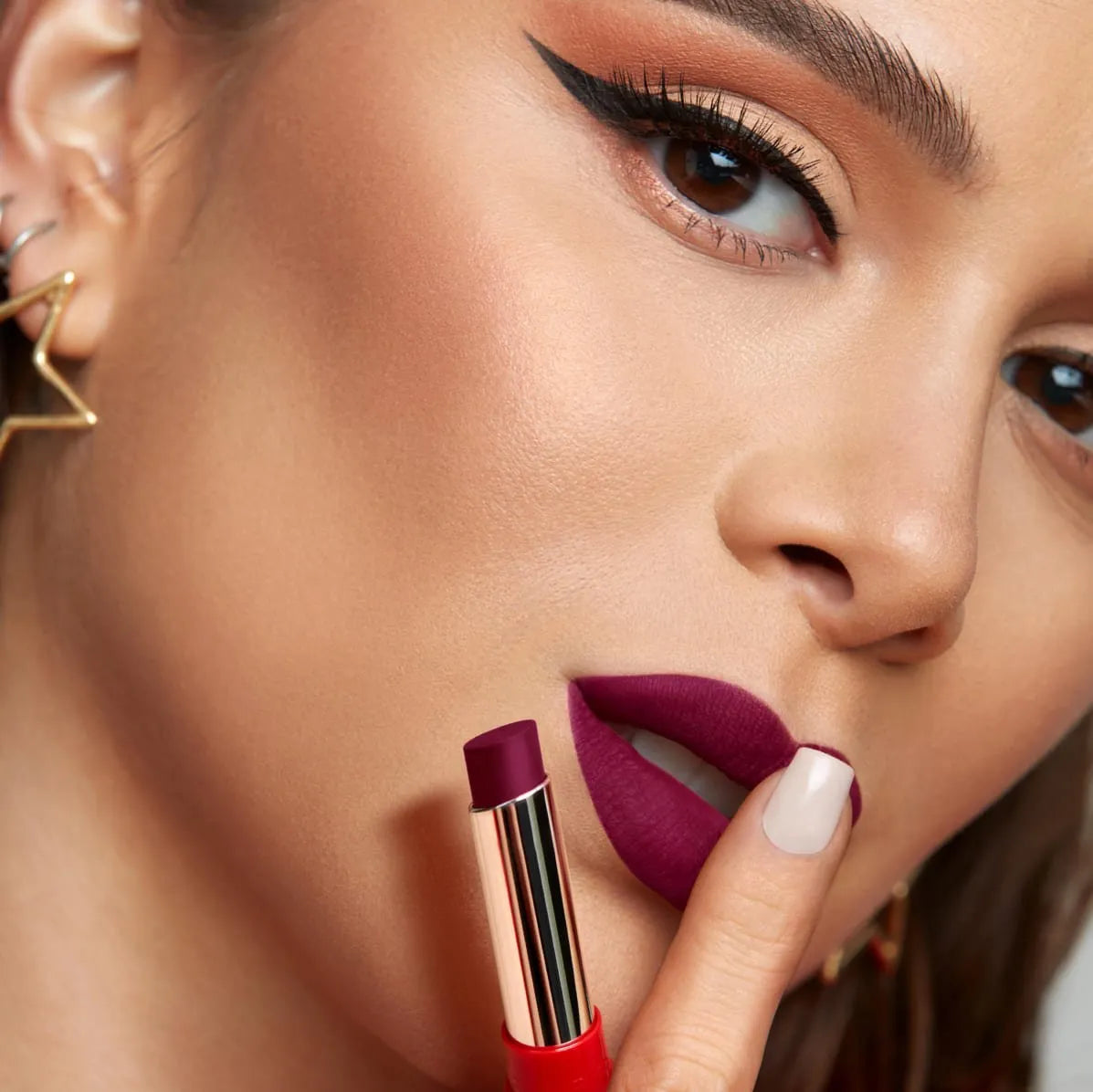 Labial COLORFIX Barra Mate 24hr