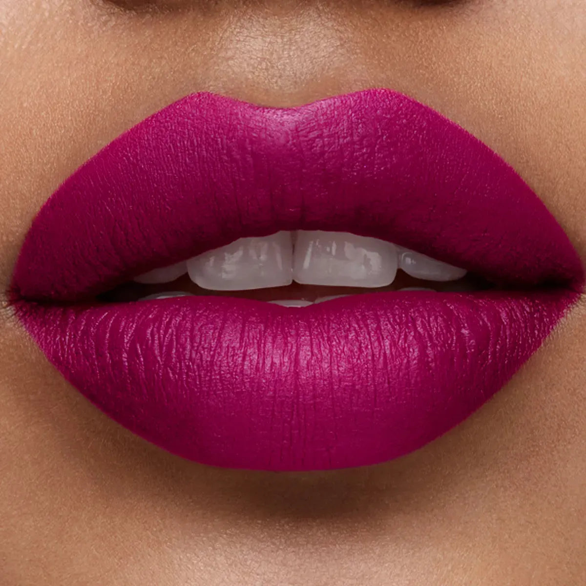 Labial en Barra Supermate Lips Studio Look